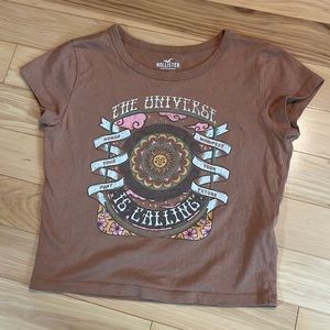 Hollister cropped tee